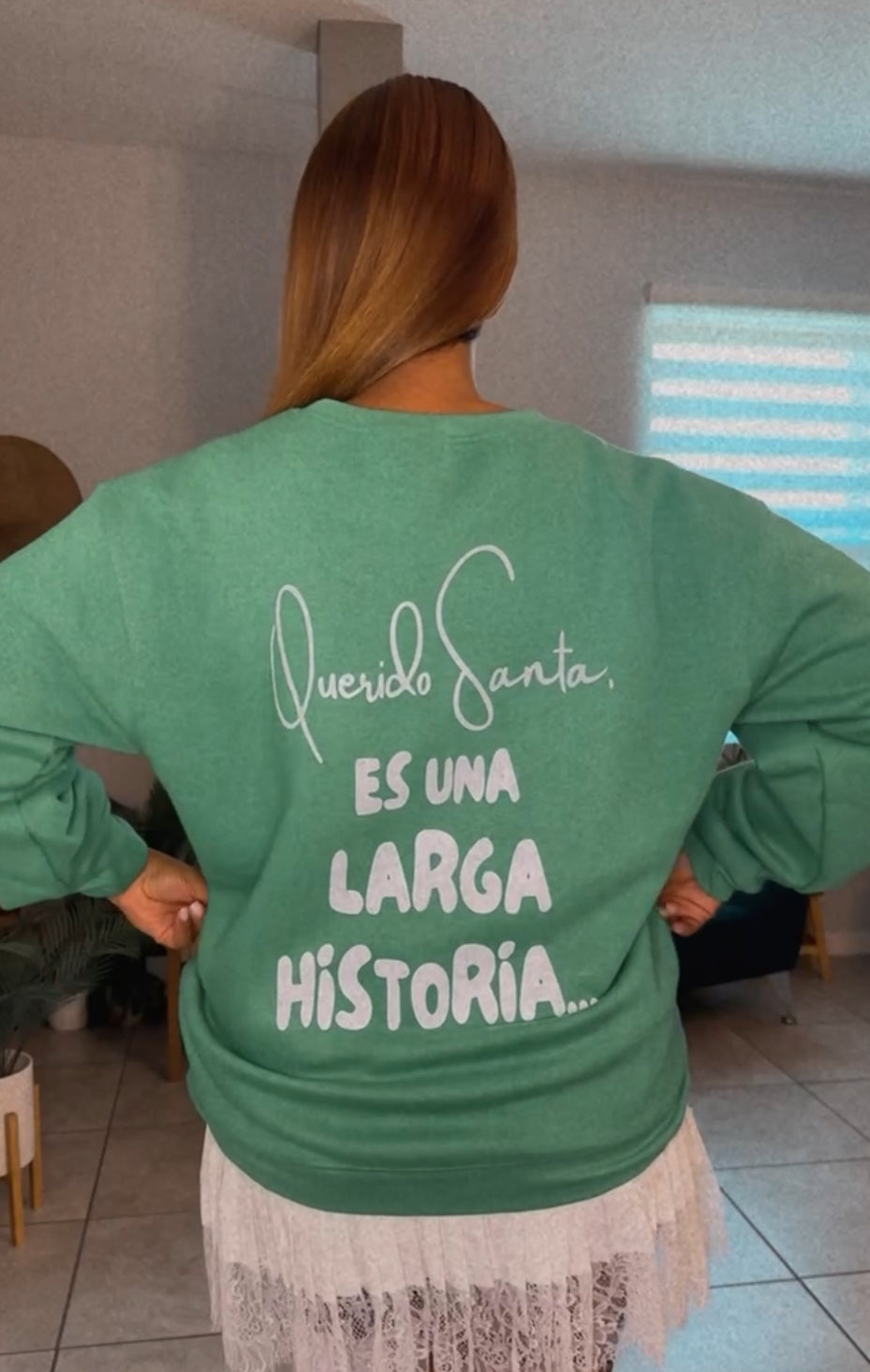 Querido Santa Sweatshirt