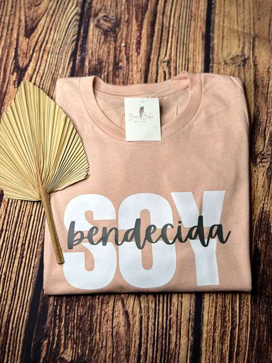 Bendecida T-shirt