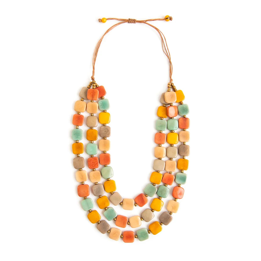 Frescura Handmade Necklace